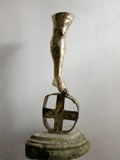 Viktor Korneev / sculpture / Time, 2003, stone, bronze